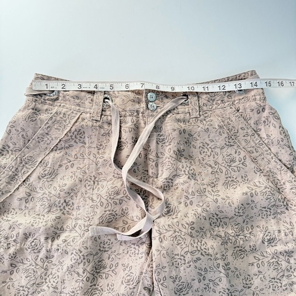 Sundance Baylee Bermuda Shorts Linen Blend Tan Floral Cargo Relaxed Fit Size 4 - Picture 10 of 15